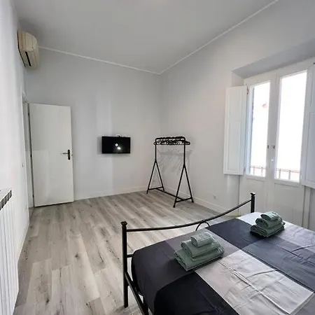 Campo De' Fiori Rooftop Holiday home